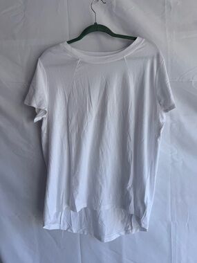 Athleta Skyway Flutter Sleeve Tee Large White Short Sleeve Athletic Top NWT